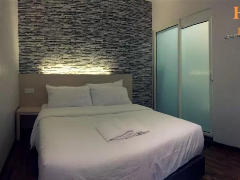 H Hotel Segamat Exterior foto